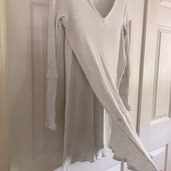 EUC flowy Free People shirt - Picture 3 of 4